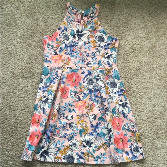 🔥🔥HOST PIC🔥🔥Monteau Girl Halter Dress - Picture 5 of 16